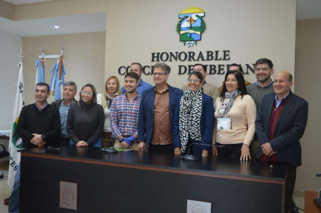 Concejales de Santo Tomé y vereadores de São Borja (Brasil) se reunieron para discutir la reforma migratoria